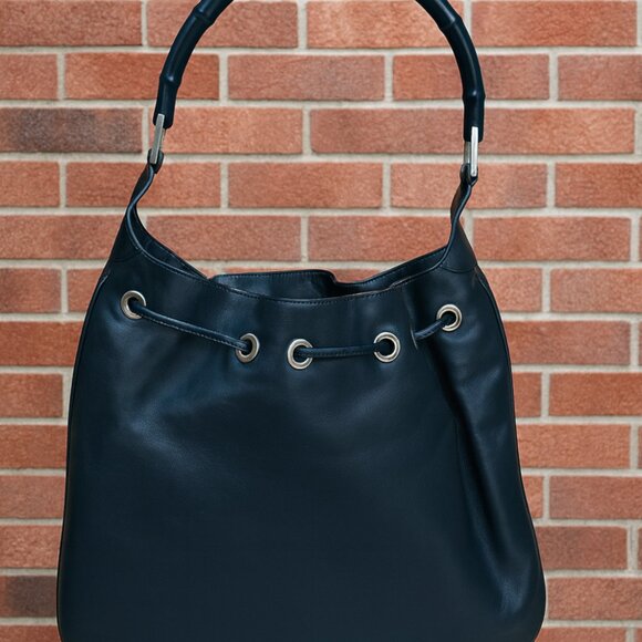 Gucci Black Bamboo Drawstring Leather Shoulder Bag, Pre-owned - Picture 4 of 11